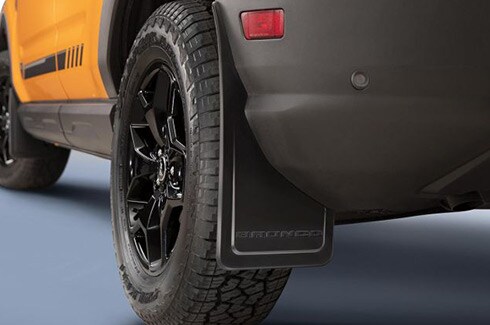 Descubre Accesorios Ford Bronco en CA, Protectores para Salpicaduras Moldeados, Negros, Traseros